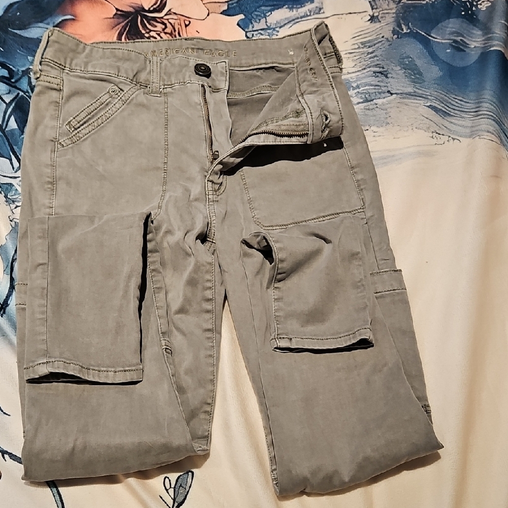 Gray Cargo Pants- Medium Rise
